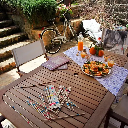 Dimora Li Santi E Casina Matilde Nardò